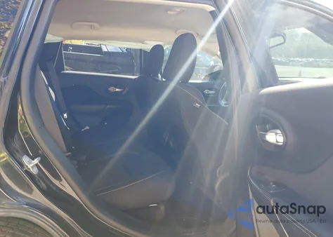 2016 Jeep Cherokee Latitude from USA, damaged, VIN 1C4PJMCB4GW276642